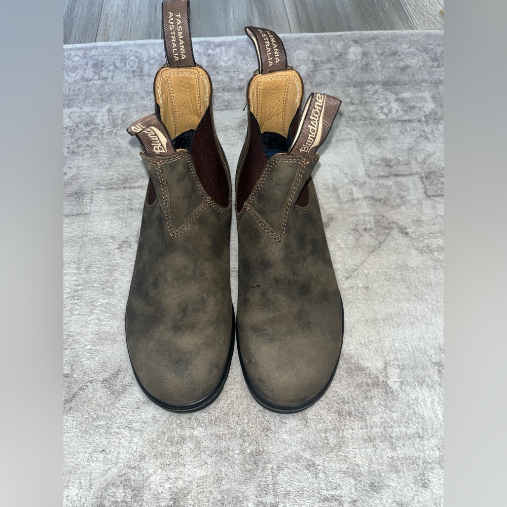 Rustic Brown Suede Blundstone 585 Boots